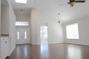 8639 Sparkling Springs Dr, Houston, TX 77095 - Photo 2