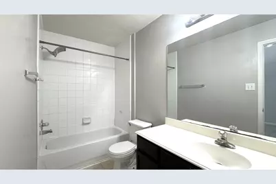 4243 Daisy Meadow Drive, Katy, TX 77449 - Photo 10
