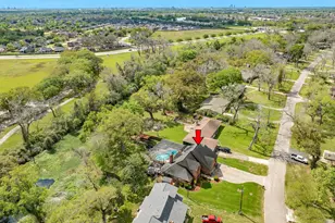 100 Van Winkle St, Lake Jackson, TX 77566 - Photo 40