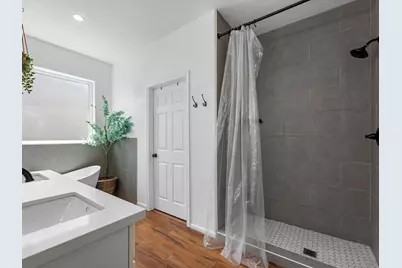 2006 Chesapeake Street, Baytown, TX 77520 - Photo 20