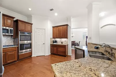 10026 Lost Hollow Lane, Missouri City, TX 77459 - Photo 6