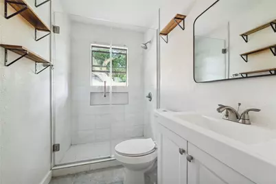 4210 Delhi Street #1/2, Houston, TX 77022 - Photo 4