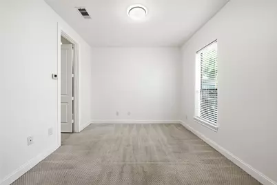 5716 Kansas St #B, Houston, TX 77007 - Photo 14