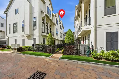 5716 Kansas St #B, Houston, TX 77007 - Photo 1
