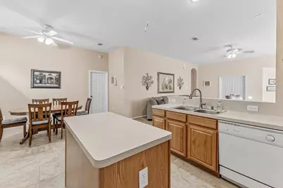 273 Sunset Path S, Conroe, TX 77316 - Photo 14