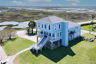 11818 Sportsman Rd, Galveston, TX 77554 - Photo 2
