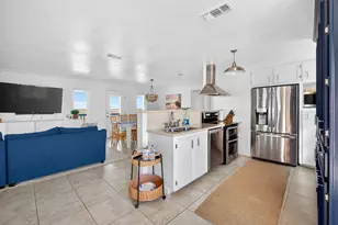 11818 Sportsman Rd, Galveston, TX 77554 - Photo 14