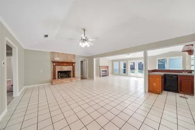 16121 Singapore Lane, Jersey Village, TX 77040 - Photo 12