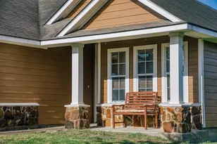 1707 Weaver St, Brenham, TX 77833 - Photo 2