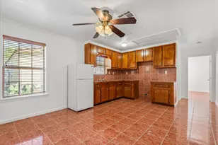 2701 Almendares Ave, Pasadena, TX 77506 - Photo 22