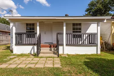 2701 Almendares Avenue, Pasadena, TX 77506 - Photo 1