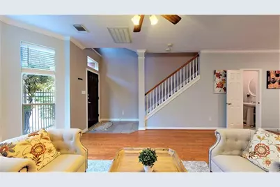 2104 Gillette Street, Houston, TX 77006 - Photo 8