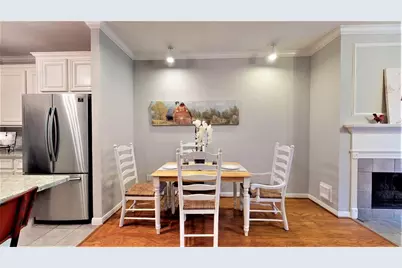 2104 Gillette Street, Houston, TX 77006 - Photo 12