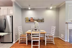 2104 Gillette St, Houston, TX 77006 - Photo 12