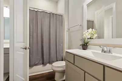 50 Wyatt Oaks Drive, The Woodlands, TX 77375 - Photo 28