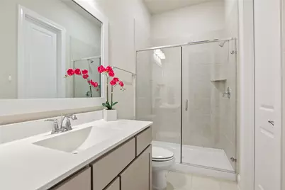 50 Wyatt Oaks Drive, The Woodlands, TX 77375 - Photo 24