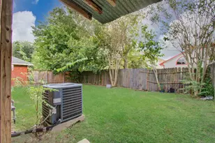 9306 Bristlebrook Dr, Houston, TX 77083 - Photo 20