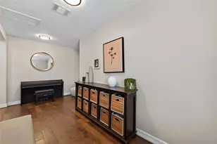 7615 Azalea St, Houston, TX 77023 - Photo 4