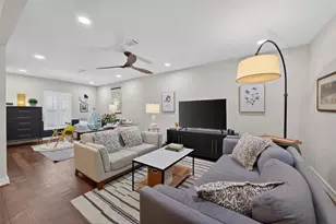 7615 Azalea St, Houston, TX 77023 - Photo 8