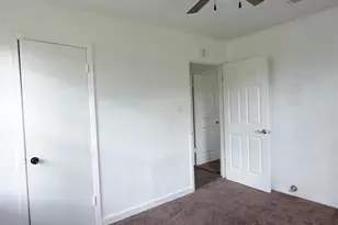 8022 Woodlyn Rd, Houston, TX 77028 - Photo 12