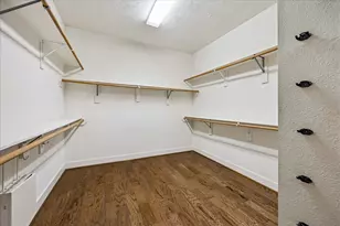 1902 Fletcher St, Houston, TX 77009 - Photo 26