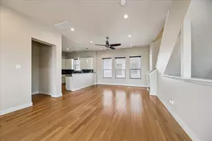 1902 Fletcher St, Houston, TX 77009 - Photo 10