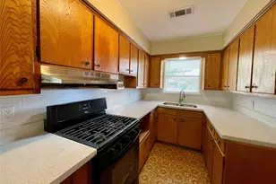 3106 Ferry Rd, Baytown, TX 77520 - Photo 6