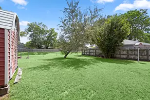 2909 Livingston Dr, Pearland, TX 77584 - Photo 24