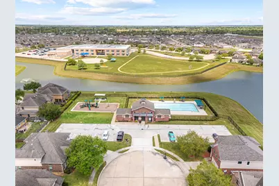 363 Selah Court, Alvin, TX 77511 - Photo 36