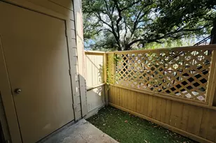 2121 El Paseo St, Houston, TX 77054 - Photo 14