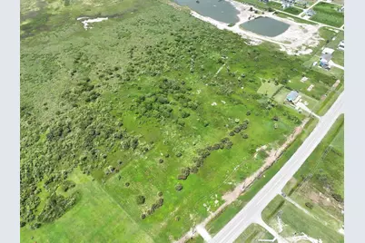 1239 Highway 87, Gilchrist, TX 77617 - Photo 16