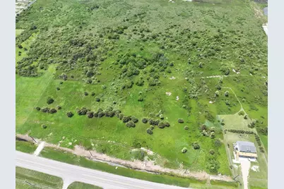 1239 Highway 87, Gilchrist, TX 77617 - Photo 20