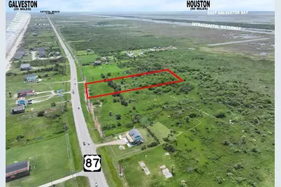 1239 Highway 87, Gilchrist, TX 77617 - Photo 2