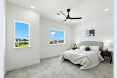 127 S Virginia Street, La Porte, TX 77571 - Photo 6