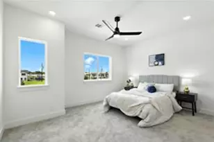 127 S Virginia St, La Porte, TX 77571 - Photo 6