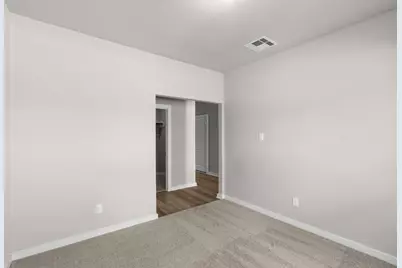 2010 Starlight Street, Angleton, TX 77515 - Photo 12