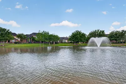18622 Yorkshire Manor Court, Spring, TX 77379 - Photo 10