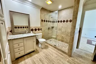 7203 Addicks Clodine Rd, Houston, TX 77083 - Photo 14