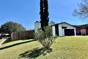 7203 Addicks Clodine Rd, Houston, TX 77083 - Photo 4