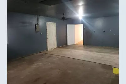 1233 Caldwell Road, Angleton, TX 77515 - Photo 32