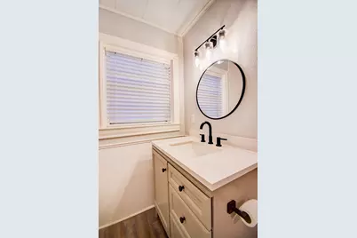 808 Akers Street, Angleton, TX 77515 - Photo 6