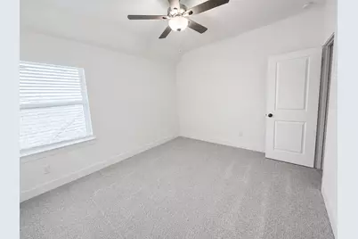 27907 Spring Falls Court, Spring, TX 77386 - Photo 18
