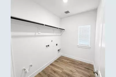 27907 Spring Falls Court, Spring, TX 77386 - Photo 10