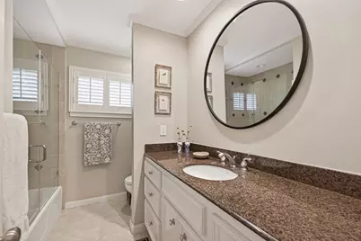 10122 Pine Forest Road, Houston, TX 77042 - Photo 26