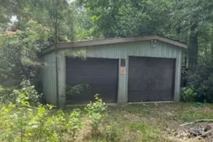 360 L R Outlaw Ln, Cleveland, TX 77328 - Photo 14