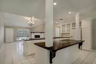 15103 Weil Pl, Houston, TX 77060 - Photo 2