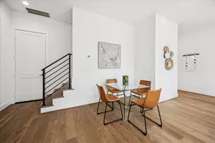 7702 Sky Dweller Dr, Houston, TX 77055 - Photo 22