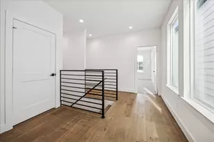 7702 Sky Dweller Dr, Houston, TX 77055 - Photo 38