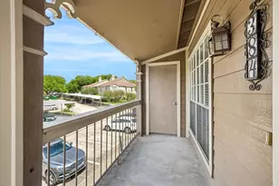 1860 White Oak Dr, Houston, TX 77009 - Photo 10