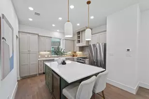 5407 Dickson St, Houston, TX 77007 - Photo 2
